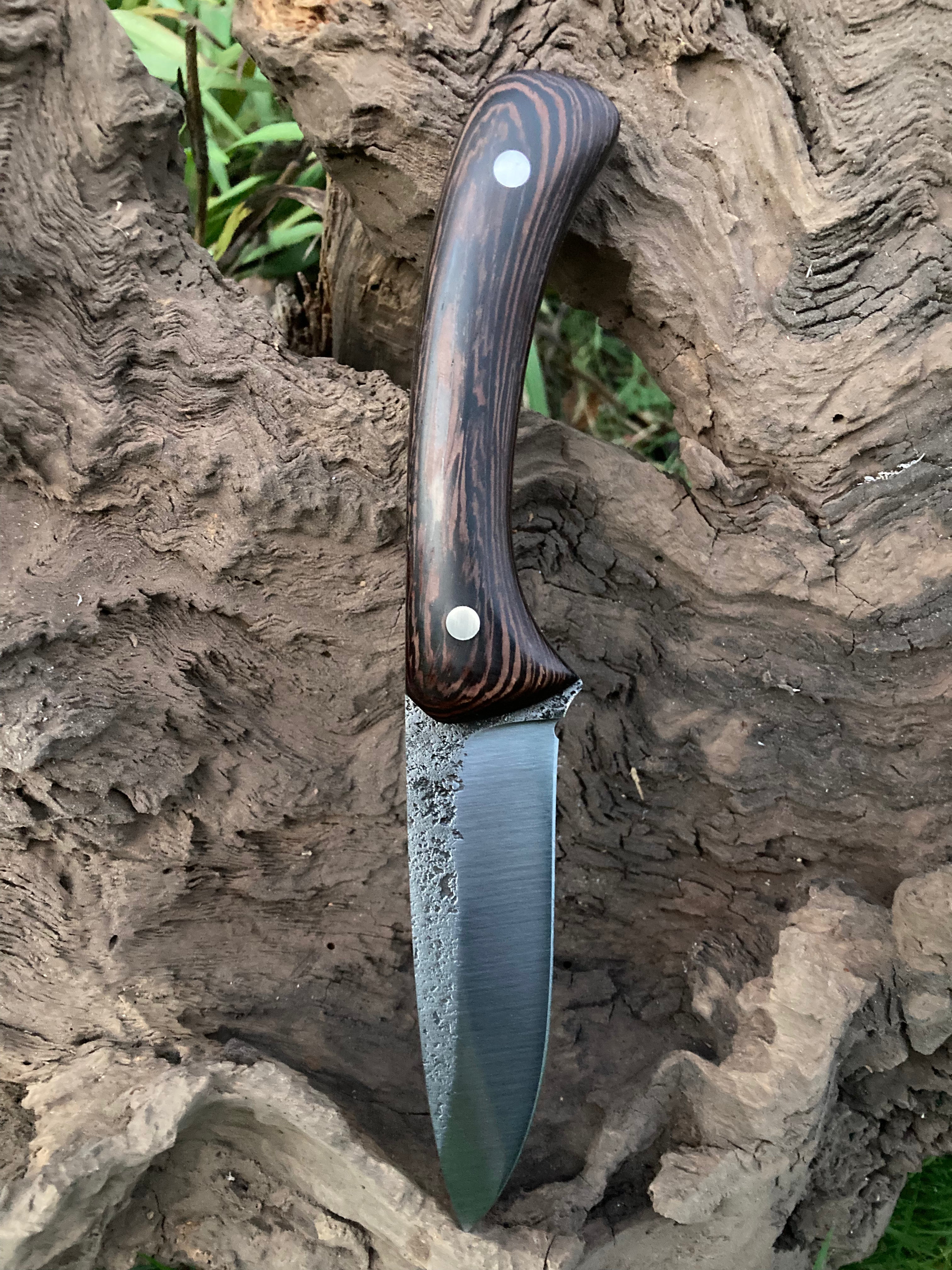 Drop point hunter with leather sheath