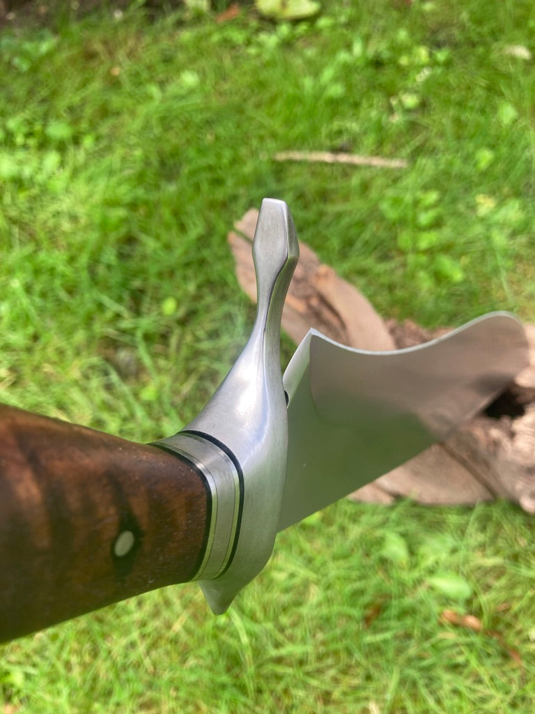 Large recurve Bowie with false edge