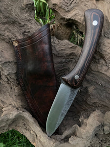 Drop point hunter with leather sheath