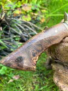 Large recurve bowie blade