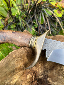 Large recurve bowie blade