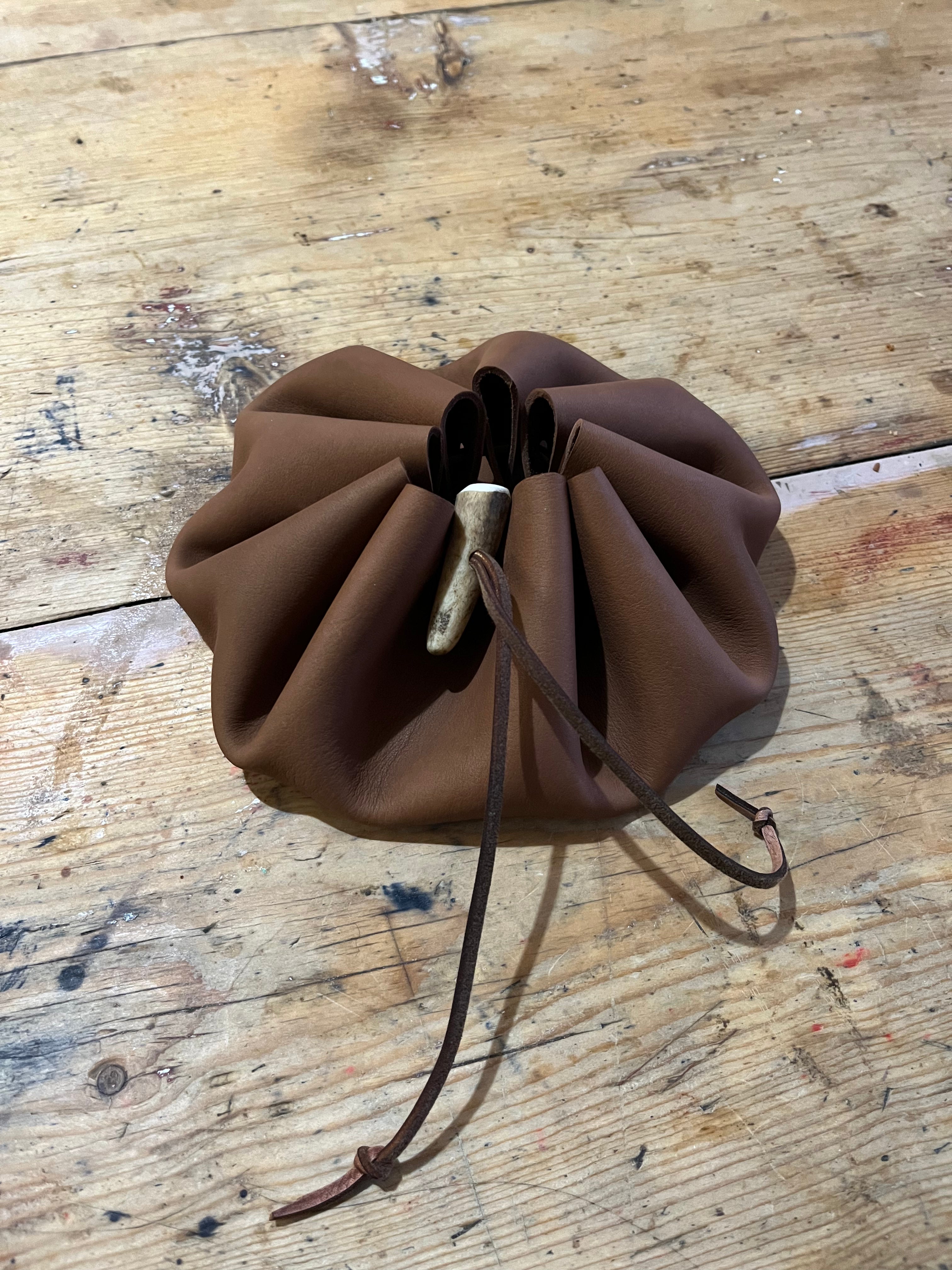 Medium leather tinder pouch