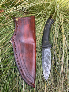 Drop point hunter/camp knife with leather sheath