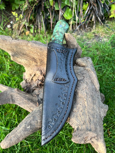 Drop point hunter with leather sheath