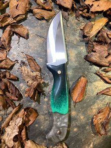 Straight Back Hunting Knife - with sheath