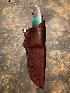 Straight Back Hunting Knife - with sheath